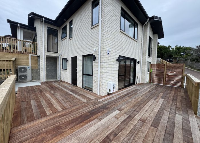  at 42A Manu Place, Pinehill, North Shore City, Auckland