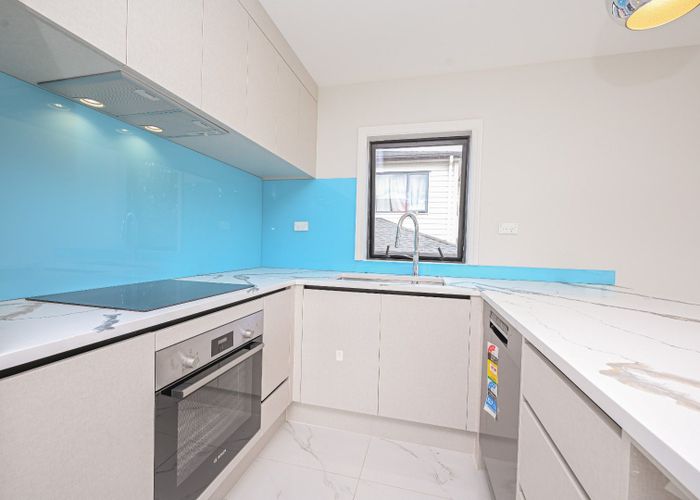  at 17 Alexander Crescent, Otara, Auckland