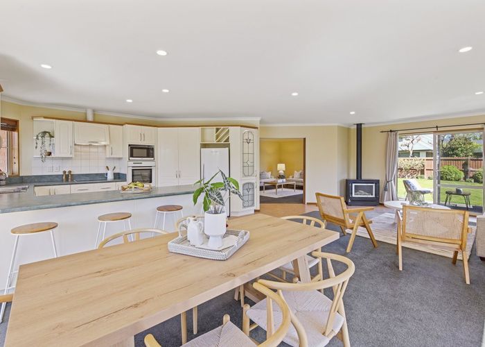  at 48 Glasnevin Drive, Casebrook, Christchurch City, Canterbury
