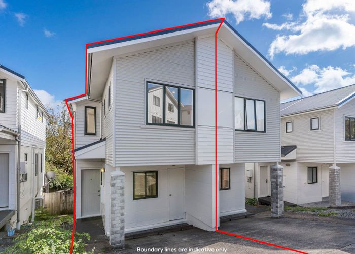  at 11/10-26 John Jennings Drive, Oteha, North Shore City, Auckland