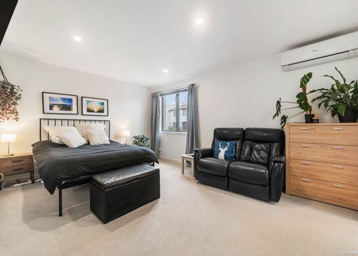  at 126 Salerno Rise, Albany, North Shore City, Auckland