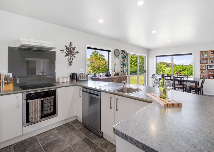  at 11 Johnsons Road, Parkvale