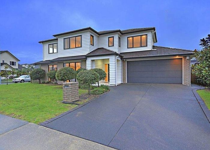  at 7 Packspur Drive, Flat Bush, Auckland