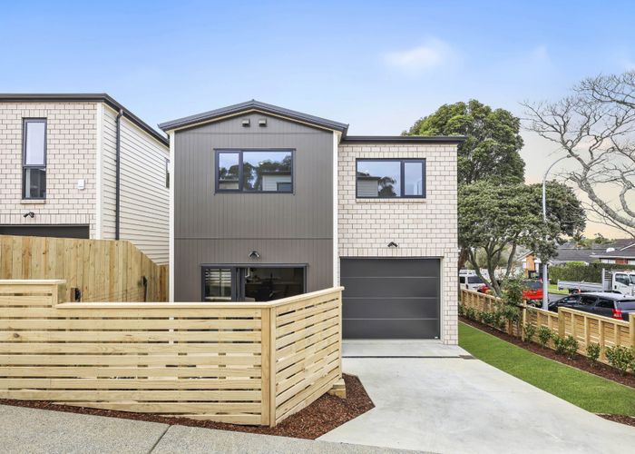  at Lot 4-6/12 Kurnell Drive, Botany Downs, Manukau City, Auckland