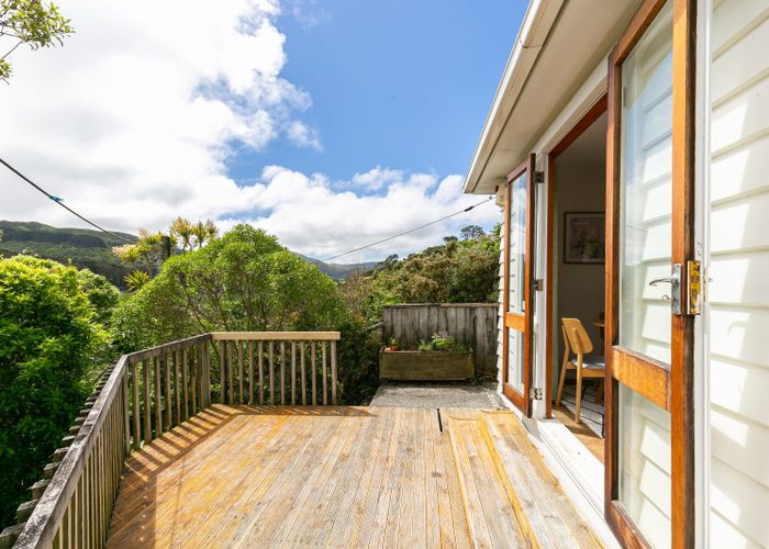  at 86 Curtis Street, Northland, Wellington