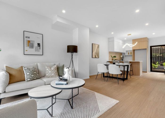  at 101B&D Gossamer Drive, Pakuranga Heights, Manukau City, Auckland