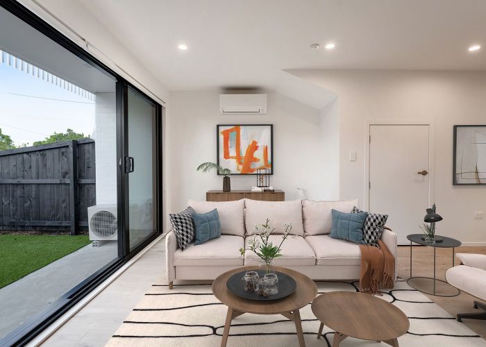  at 2/11 Paramu Avenue, Birkdale, North Shore City, Auckland