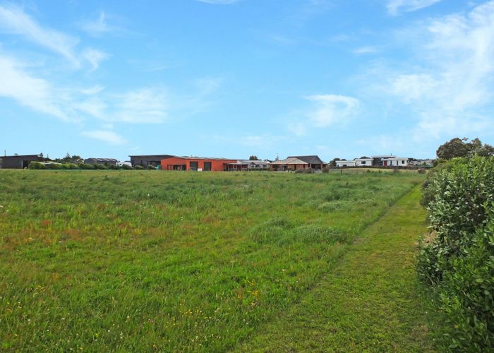  at 10 Carex Grove, Foxton Beach, Horowhenua, Manawatu / Whanganui