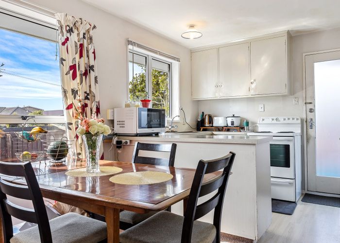  at 1/74 Veitches Road, Casebrook, Christchurch