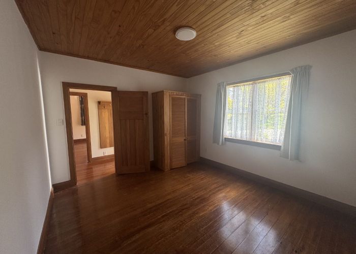  at 58 Standen Street, Karori, Wellington