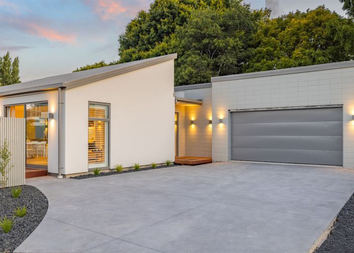  at 11 Jardine Place, Marshland, Christchurch
