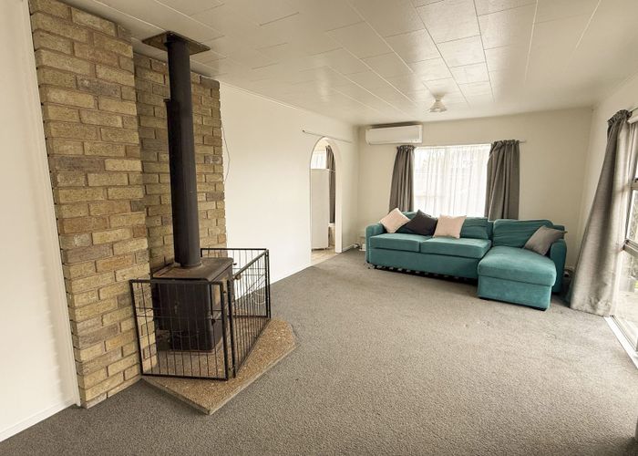  at 7 Lander Place, Flaxmere, Hastings