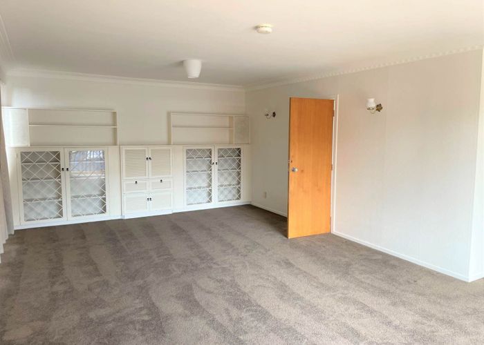  at 16 Simkin Avenue, Saint Johns, Auckland City, Auckland