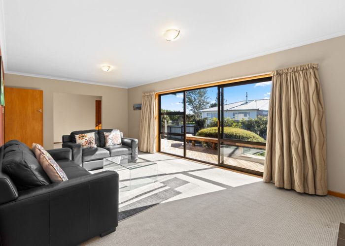 at 5b Truby King Street, Merrilands, New Plymouth, Taranaki