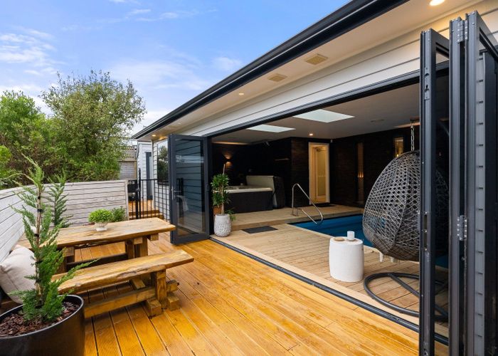 at 5 Riroriro Close, Crofton Downs, Wellington, Wellington