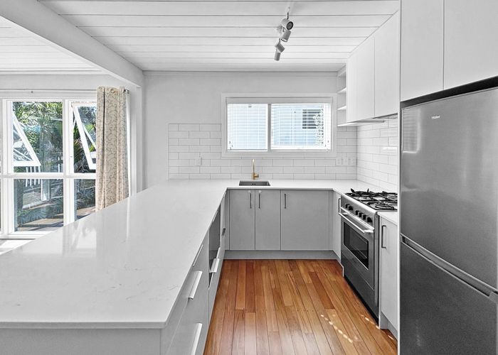  at 85 Balmain Road, Birkenhead, Auckland