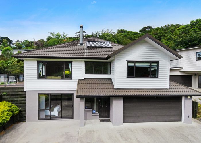  at 39 Khouri Avenue, Karori, Wellington