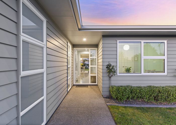  at 2 Serena Key, Papamoa Beach, Papamoa