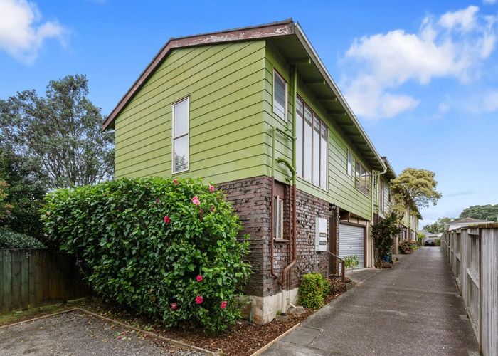  at 1/46 Seabrook Avenue, New Lynn, Waitakere City, Auckland
