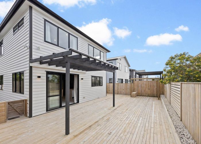  at 35 Toanui Road, Hobsonville, Waitakere City, Auckland