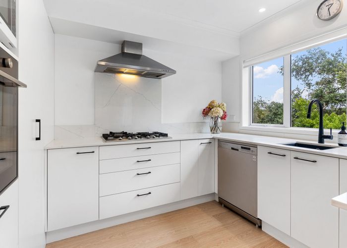  at 1/21 Rangitoto Terrace, Milford, North Shore City, Auckland