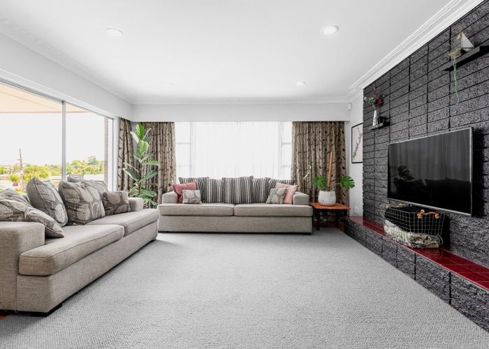  at 4 Thomson Avenue, Dinsdale, Hamilton