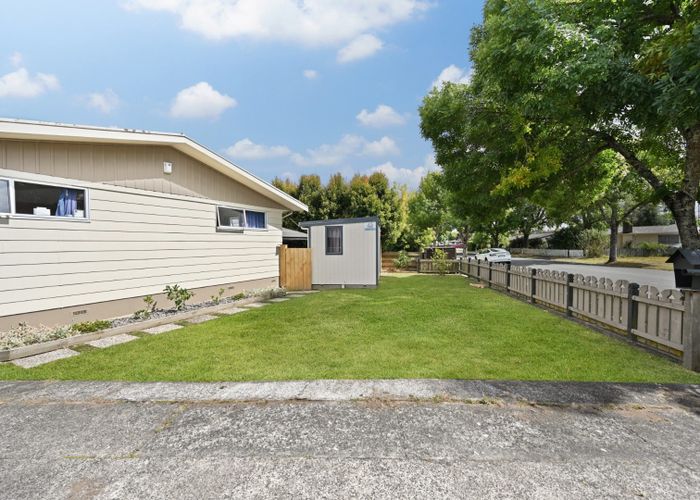  at 73 Oakfield Crescent, Pukete, Hamilton, Waikato