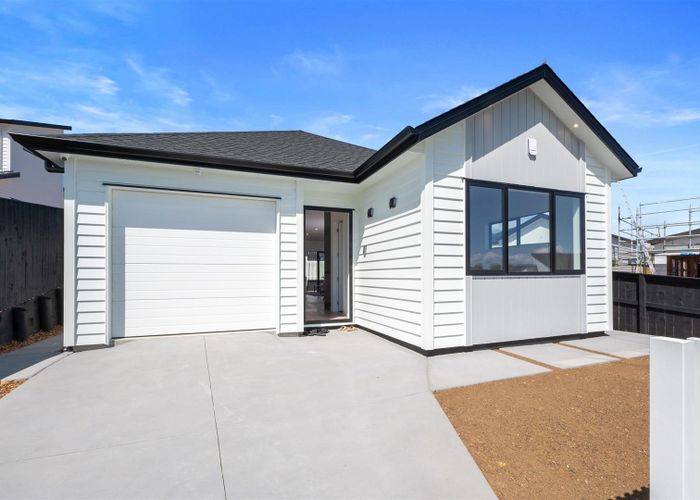  at 52 Whakairo Crescent, Gulf Harbour, Rodney, Auckland