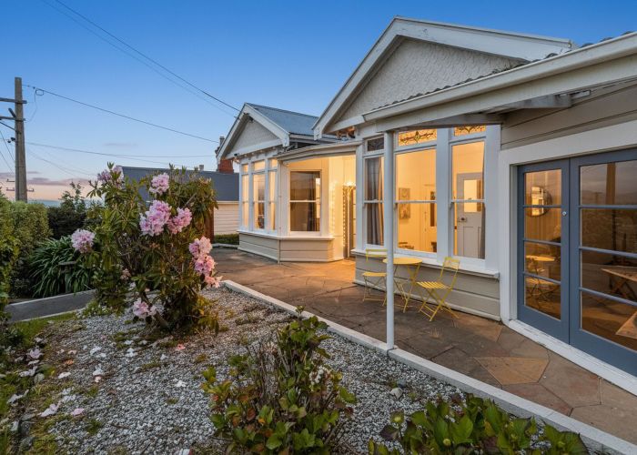  at 4 Argyle Street, Mornington, Dunedin, Otago