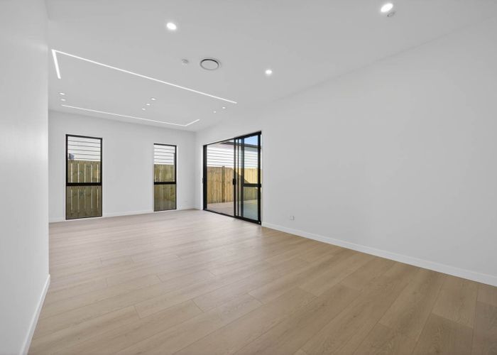  at 22 Pupu Crescent, Opaheke, Papakura, Auckland