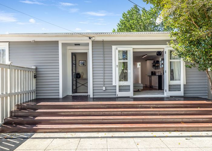  at 90 Glendale Road, Glen Eden, Waitakere City, Auckland