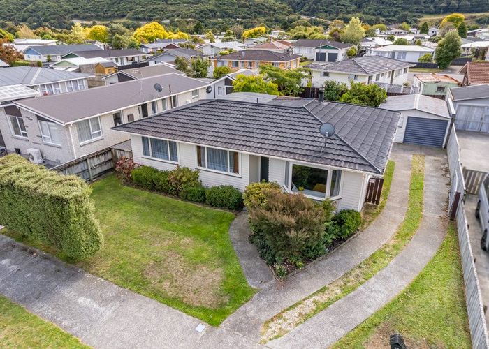  at 37 California Drive, Totara Park, Upper Hutt