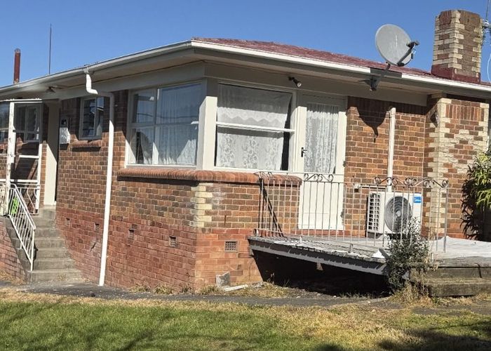  at 10 Hyde Street, Manurewa East, Manukau City, Auckland