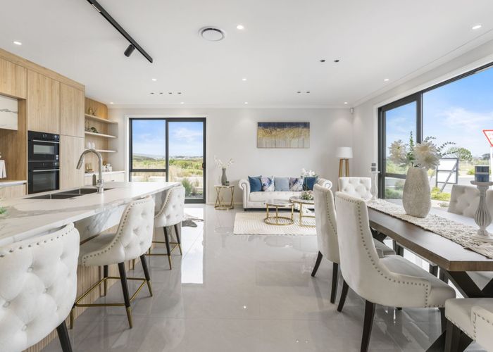  at 2 Seagreen Avenue, Rosehill, Papakura, Auckland