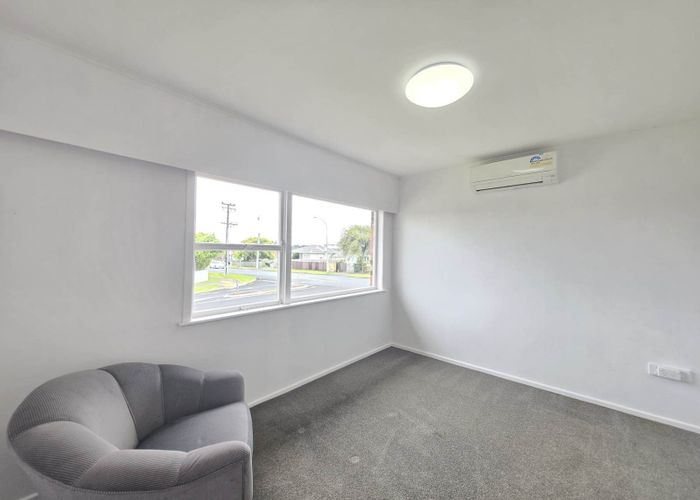  at 1 Chestnut Road, Papatoetoe, Manukau City, Auckland