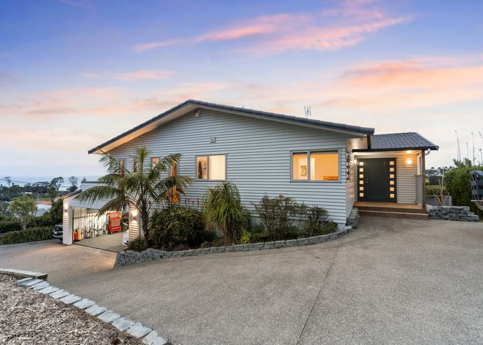  at 25 Kauri Road, Stanmore Bay, Whangaparaoa