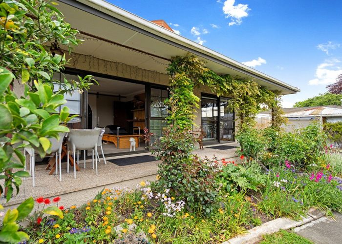  at 2/6 Dorset Street, Richmond
