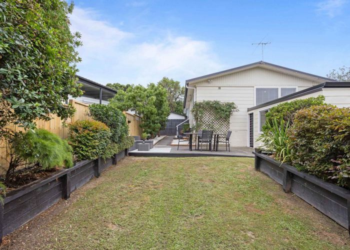  at 30A Thorburn Avenue, Red Beach, Rodney, Auckland