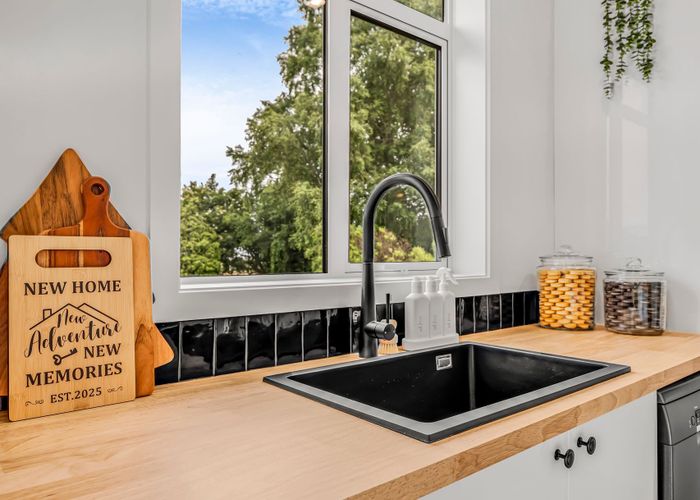  at 14 Stuart Street, Owaka, Clutha, Otago