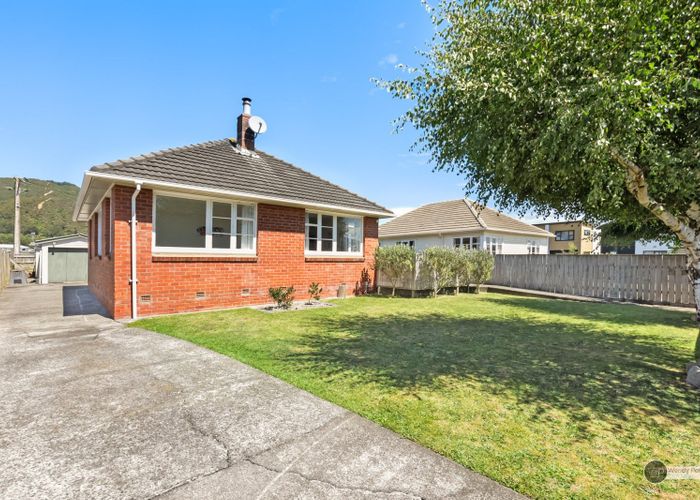  at 40 Hewer Crescent, Naenae, Lower Hutt