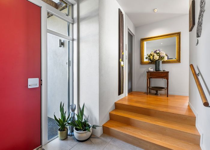  at 1 Weymouth Street, New Plymouth, New Plymouth