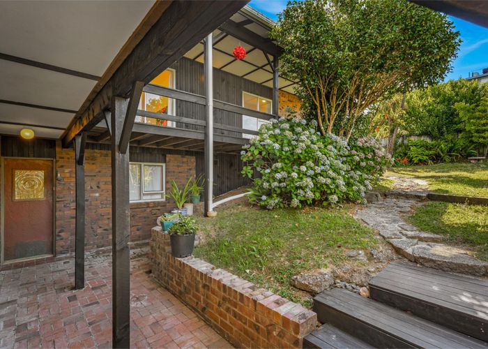  at 51 Aberdeen Road, Castor Bay, Auckland