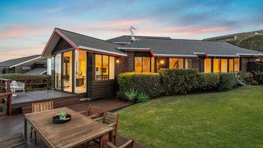  at 22 Calypso Place, Rothesay Bay, Auckland
