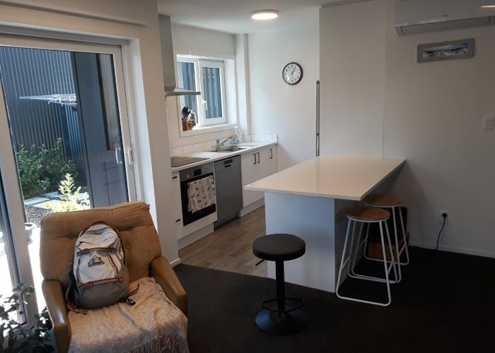  at 1/11 Parlane Street, Addington, Christchurch City, Canterbury