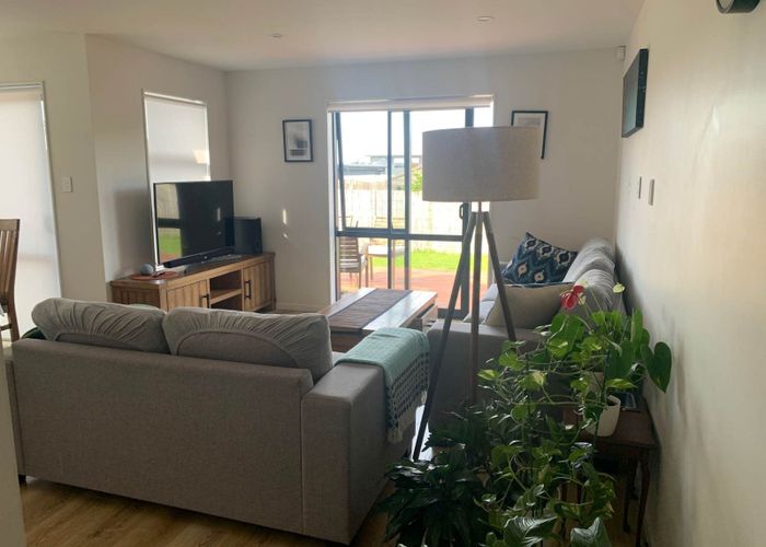  at 83 Station Road, Kumeu