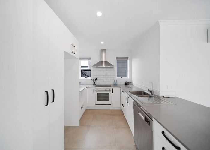  at 4 Roslyn Farm Street, Ramarama, Franklin, Auckland