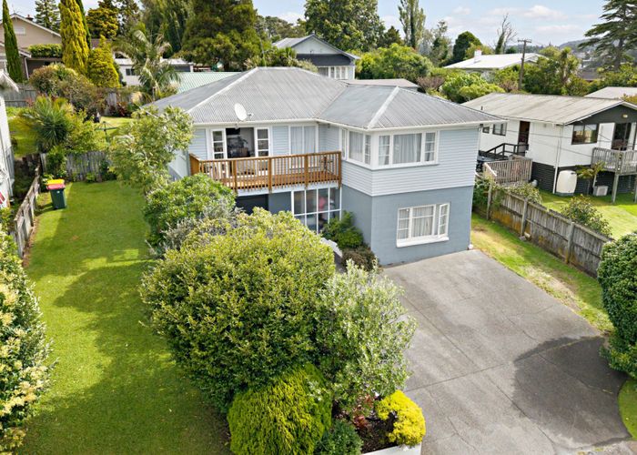  at 17 Evans Road, Glen Eden, Auckland