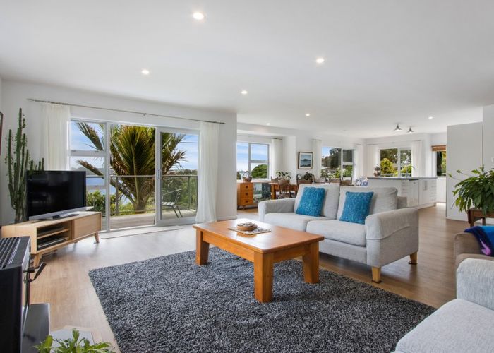  at 3 Giles Way, Katikati