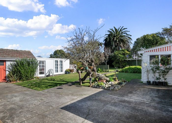  at 361 Oxford Street, Levin, Levin