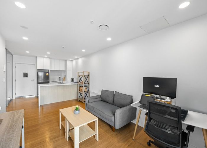  at 1606/438 Queen Street (Queens Square), City Centre, Auckland City, Auckland